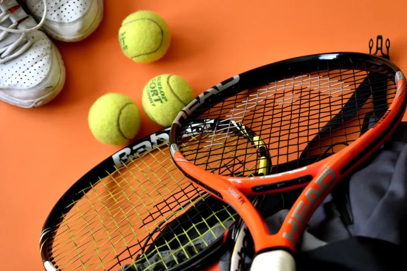 How the Right Tennis Equipment Improves On Court Performance